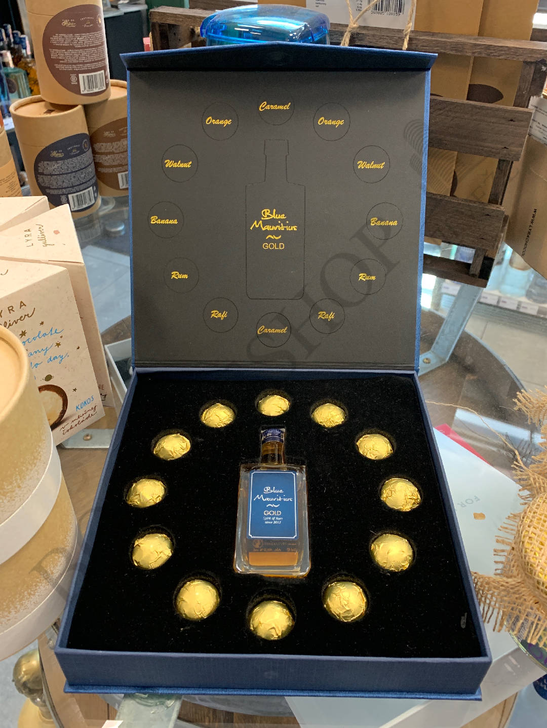 Blue Mauritius Gold Rum Pralines